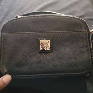 Dooney & Bourke black crossbody